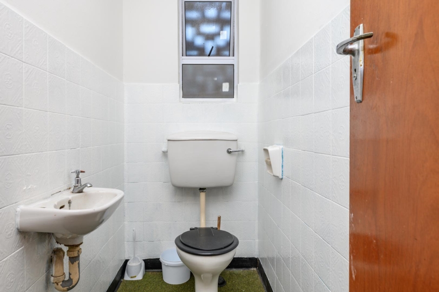 2 Bedroom Property for Sale in St Georges Park Eastern Cape